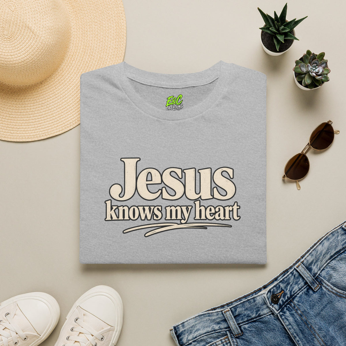 Jesus Knows My Heart/Kingdom raised T-Shirt